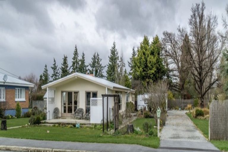 Photo of property in 22 Fraser Avenue, Ranfurly, 9332