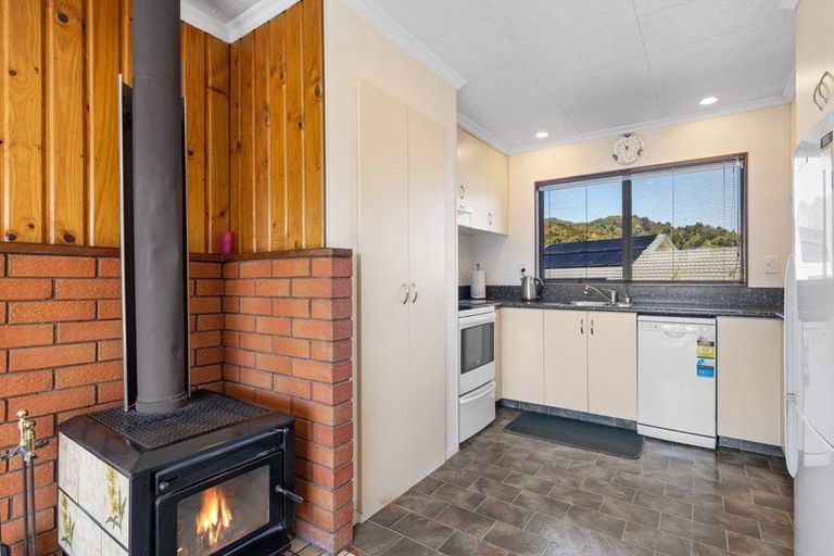 Photo of property in 296 Waikawa Road, Waikawa, Picton, 7220