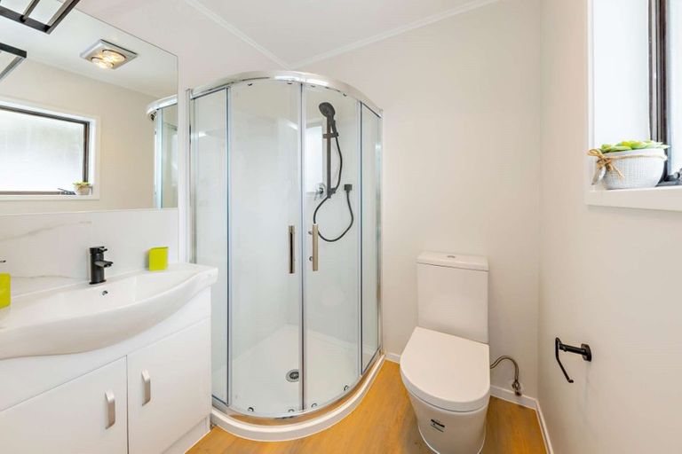 Photo of property in 8 Lympne Lane, Mangere, Auckland, 2022