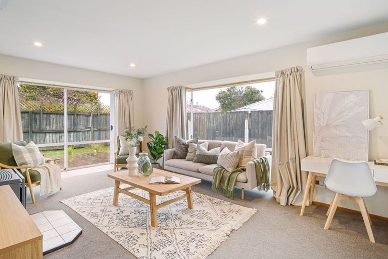 Photo of property in 189a Queenspark Drive, Parklands, Christchurch, 8083