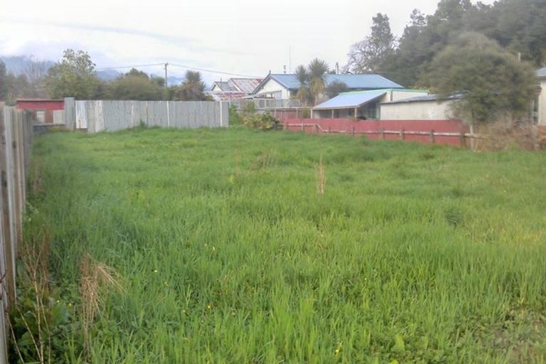 Photo of property in 2 Stout Street, Westport, 7825