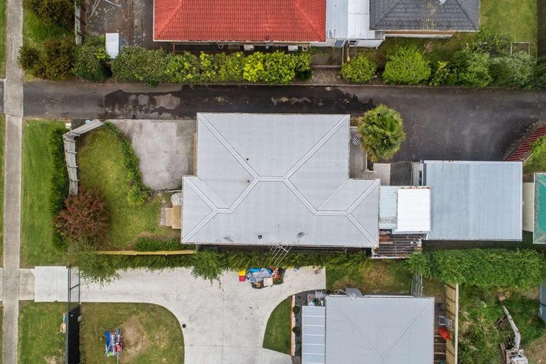 Photo of property in 2/420 Great South Road, Opaheke, Papakura, 2113