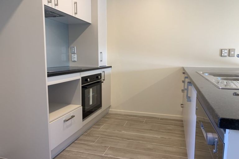 Photo of property in Greenwich Apartments, 35/3 Burton Street, Grafton, Auckland, 1010