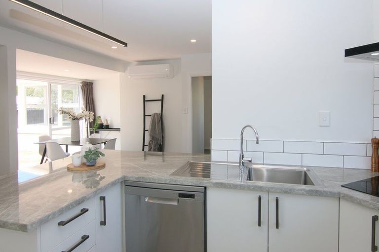 Photo of property in 16 Belmont Street, Avondale, Christchurch, 8061