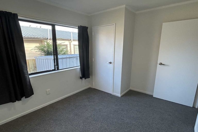 Photo of property in 6/1551 Great North Road, Waterview, Auckland, 1026