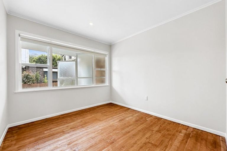 Photo of property in 3/654 Manukau Road, Epsom, Auckland, 1023
