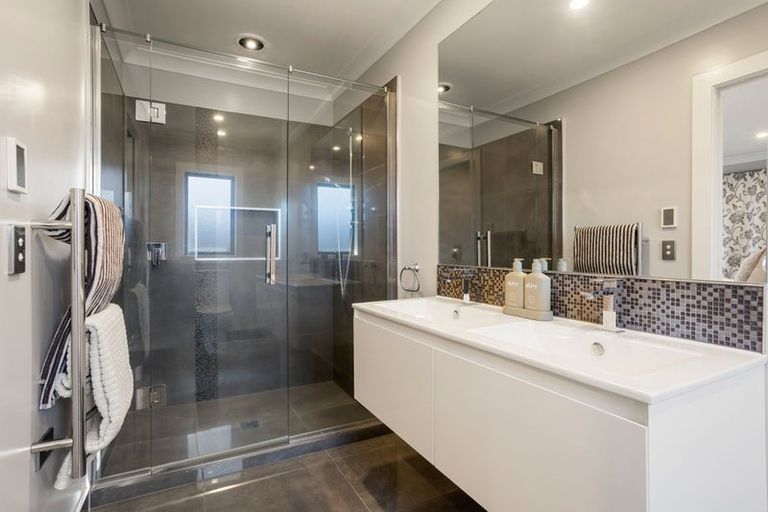 Photo of property in 20 Beaufort Place, Flagstaff, Hamilton, 3210