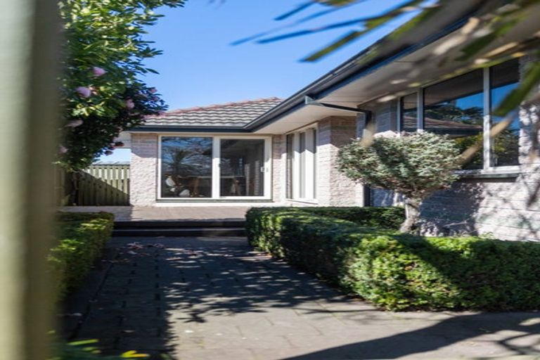 Photo of property in 1/33 Trafford Street, Harewood, Christchurch, 8051