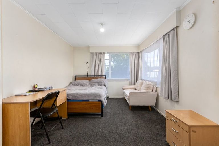 Photo of property in 4/1 Waikare Avenue, Waiwhetu, Lower Hutt, 5010