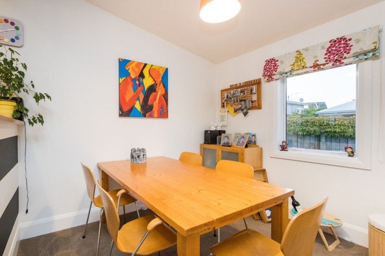 Photo of property in 325a Featherston Street, Palmerston North, 4410