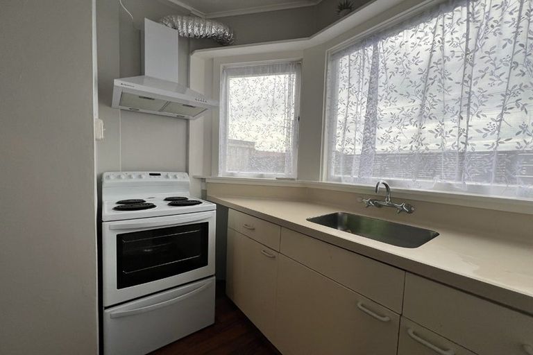 Photo of property in 24 Churchill Street, Saint Kilda, Dunedin, 9012