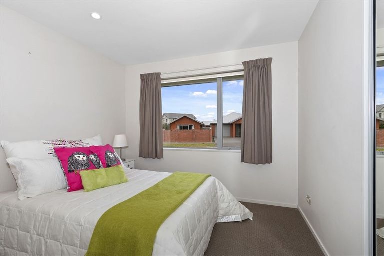 Photo of property in 89 Somerville Crescent, Aidanfield, Christchurch, 8025