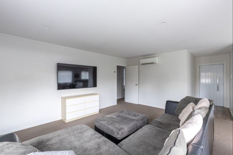 Photo of property in 19a Maire Street, Inglewood, 4330