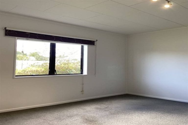 Photo of property in 1/55a Pakuranga Road, Pakuranga, Auckland, 2010