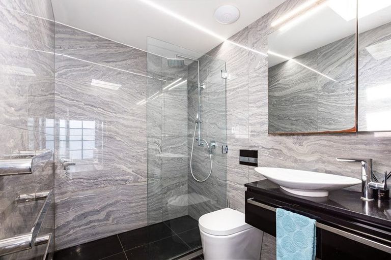 Photo of property in 377a Karaka Bay Road, Karaka Bays, Wellington, 6022