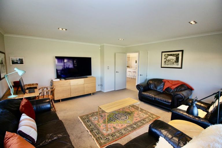 Photo of property in 3 Kelly Place, Whitianga, 3510