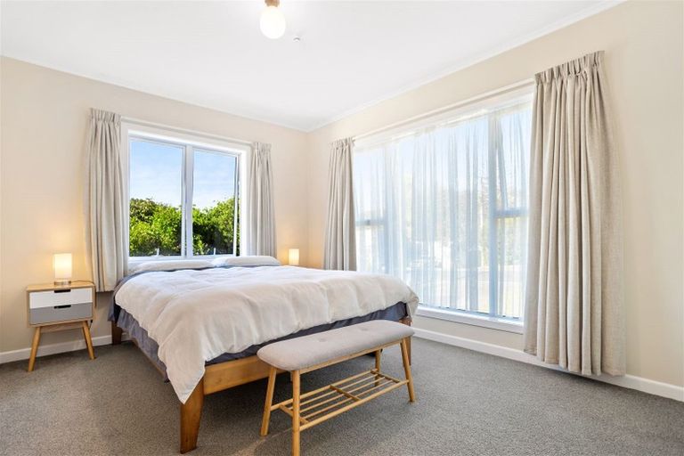 Photo of property in 40 Parker Avenue, New Lynn, Auckland, 0600