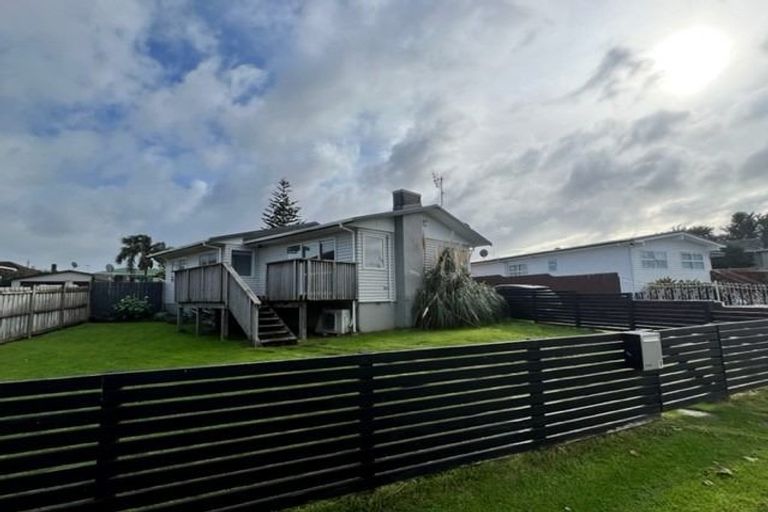 Photo of property in 9 Rush Place, Mangere, Auckland, 2022