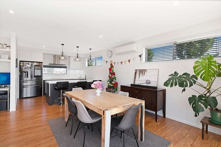 Photo of property in 24 Mary Carpenter Avenue, Yaldhurst, Christchurch, 8042