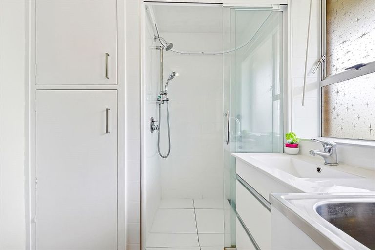 Photo of property in 1/5 Urella Place, Spreydon, Christchurch, 8024