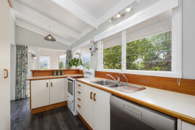 Photo of property in 33 Pihanga Road, Kuratau, Turangi, 3381