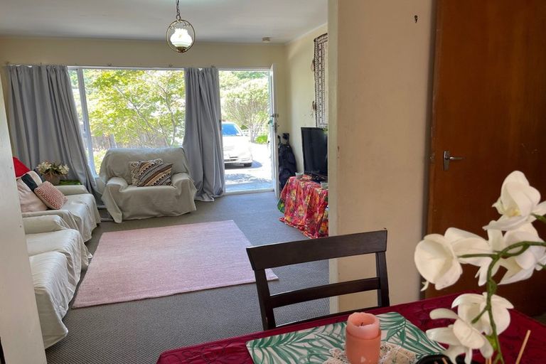 Photo of property in 100a Broderick Road, Johnsonville, Wellington, 6037