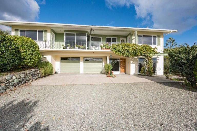 Photo of property in 82 Arapiki Road, Stoke, Nelson, 7011