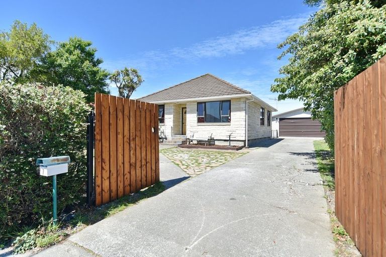 Photo of property in 7 Tirangi Street, Hei Hei, Christchurch, 8042