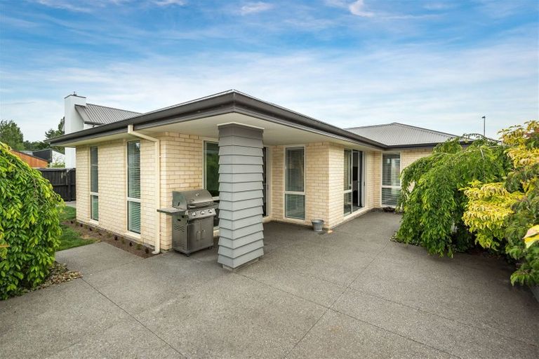 Photo of property in 4 Hineaari Street, Marshland, Christchurch, 8083