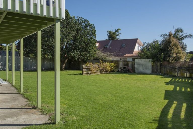 Photo of property in 14 Rangataua Street, Welcome Bay, Tauranga, 3112