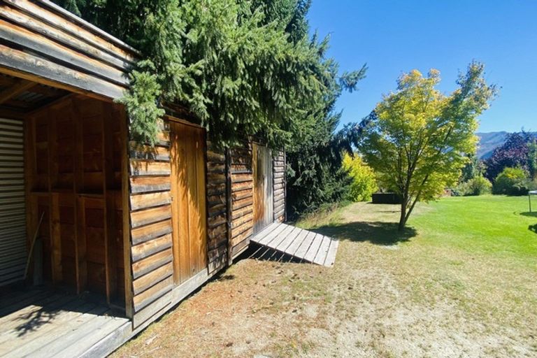 Photo of property in 100 Whitechapel Road, Arrow Junction, Queenstown, 9371