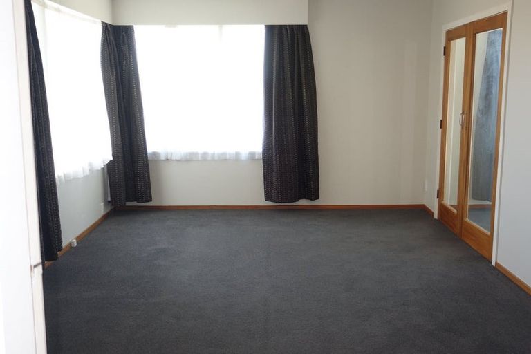 Photo of property in 9 Glenamoy Crescent, Johnsonville, Wellington, 6037