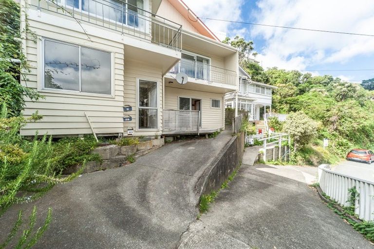 Photo of property in 43 Palliser Road, Roseneath, Wellington, 6011