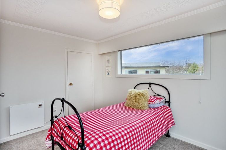 Photo of property in 12 Cruickshank Crescent, Rosedale, Invercargill, 9810