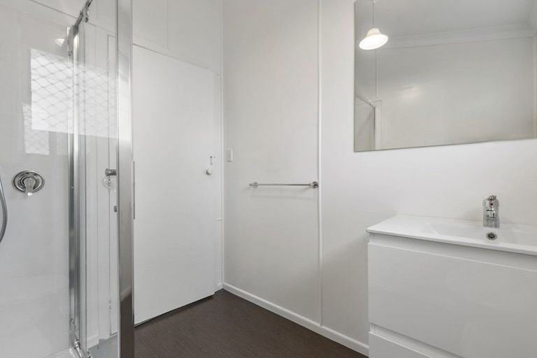 Photo of property in 915b Heaphy Terrace, Claudelands, Hamilton, 3214