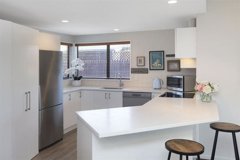 Photo of property in 1/16 Coniston Avenue, Ilam, Christchurch, 8041