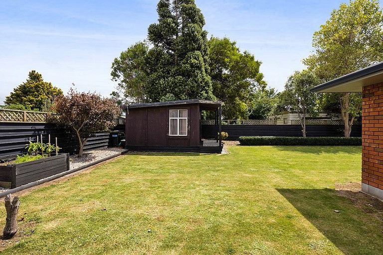 Photo of property in 12 Hunter Street, Normanby, Hawera, 4614