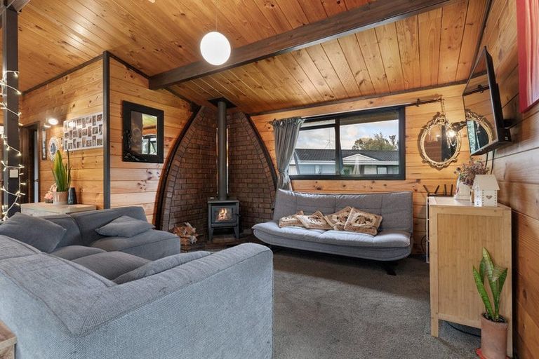 Photo of property in 7 Deller Drive, Carterton, 5713