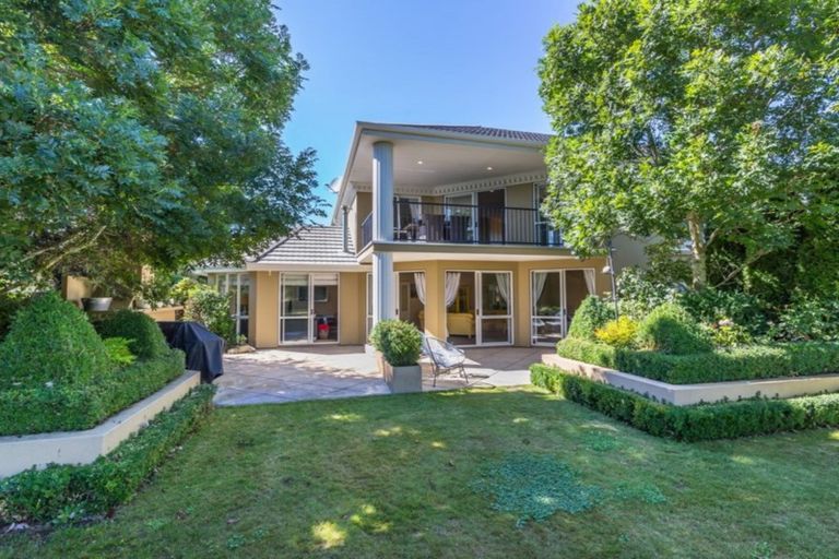 Photo of property in 6 Leabridge Mews, Harewood, Christchurch, 8051