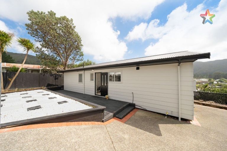 Photo of property in 26 Newburn Grove, Wainuiomata, Lower Hutt, 5014