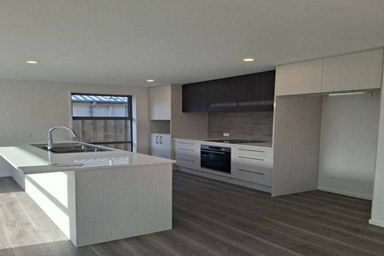 Photo of property in 15 Ella Street, Rolleston, 7614