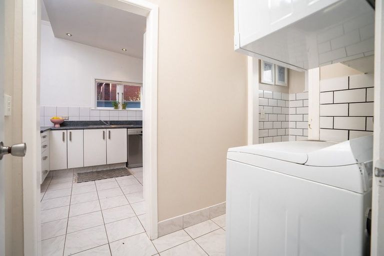 Photo of property in 34a Dundas Street, Seatoun, Wellington, 6022