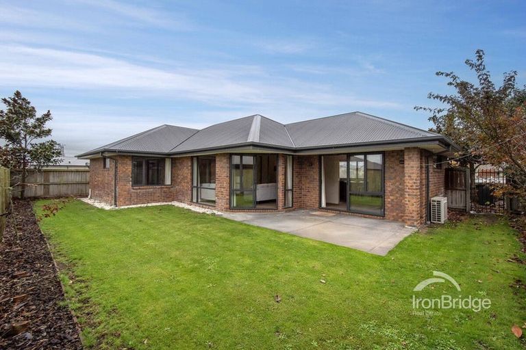Photo of property in 27 Ferdinand Terrace, Yaldhurst, Christchurch, 8042