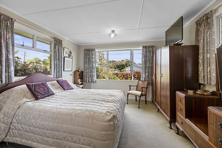 Photo of property in 275 Carrington Street, Vogeltown, New Plymouth, 4310
