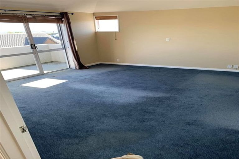 Photo of property in 218 Major Hornbrook Road, Mount Pleasant, Christchurch, 8081