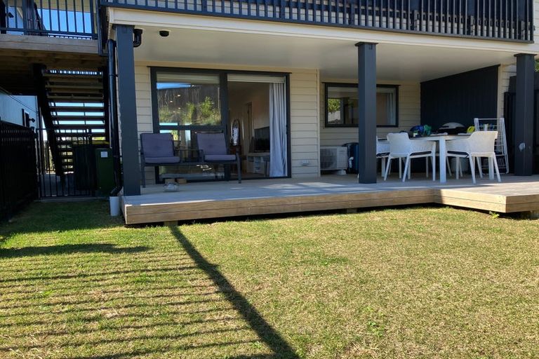 Photo of property in 1/19 Ringi Lane, Orewa, 0931