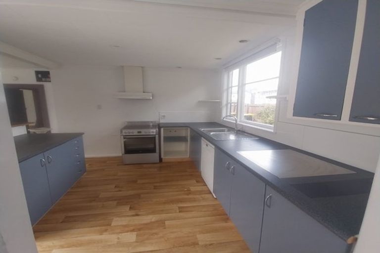 Photo of property in 53 Coronation Street, Spreydon, Christchurch, 8024