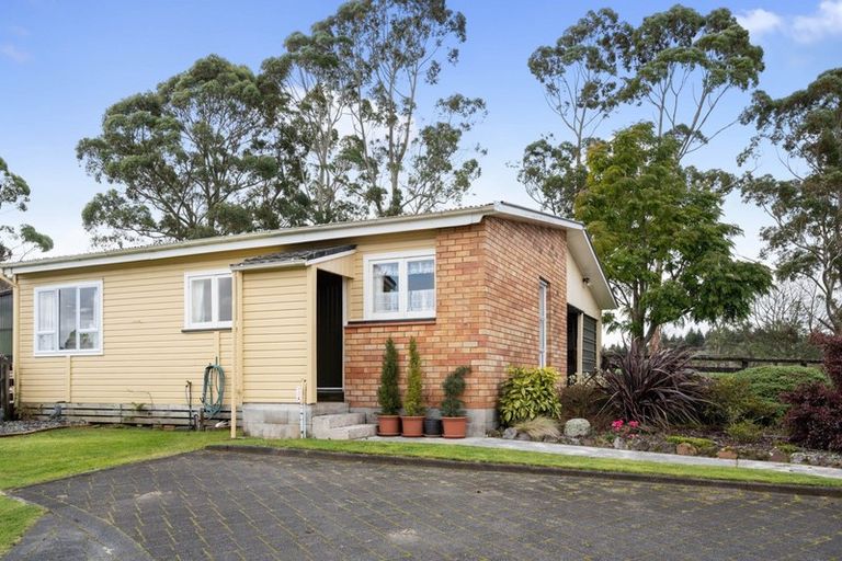Photo of property in 73 Jackson Road, Hamurana, Rotorua, 3096