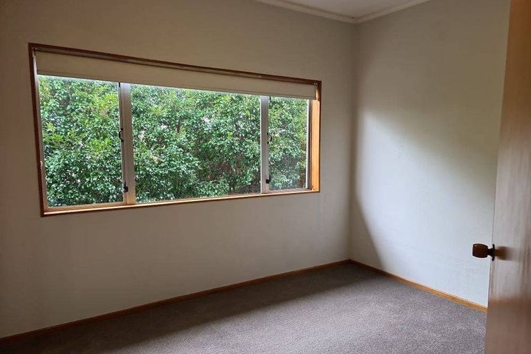 Photo of property in 84a Marine Parade, Mellons Bay, Auckland, 2014