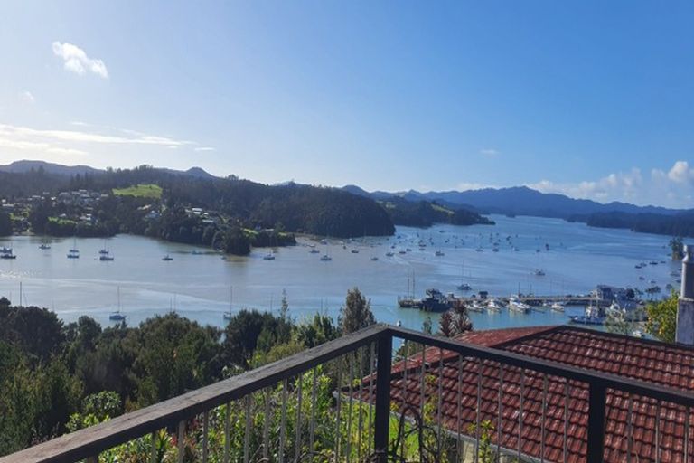 Photo of property in 6 Sir George Back Street, Opua, 0200